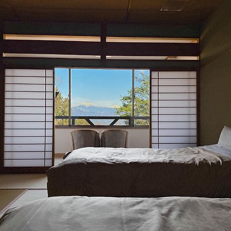 Hotel Yamabuki Komagane Buitenkant foto