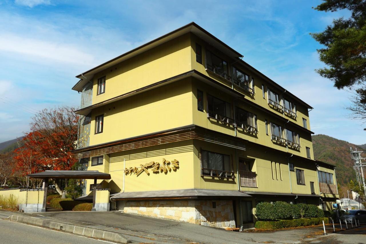 Hotel Yamabuki Komagane Buitenkant foto